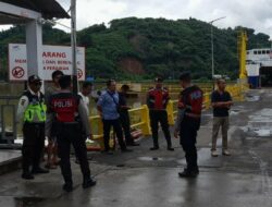 Antisipasi Gangguan Kamtibmas, Polres Lombok Barat Aktif di Pelabuhan
