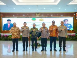 Kapolri-Kemenhut Tandatangani MoU, Komitmen Jaga Hutan Indonesia dengan Penegakan Hukum