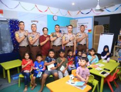 Kepedulian Taruna Akpol : Mengajarkan Calistung Hingga Memotivasi Anak Jalanan