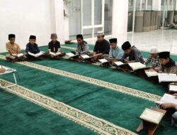 Membentuk Karakter Anak Berlandaskan Iman dan Taqwa, Bhabinkamtibmas Polsek Woha Mengajar Ngaji