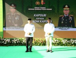 Kapolri Serahkan 9.648 Hewan Kurban Untuk Masyarakat