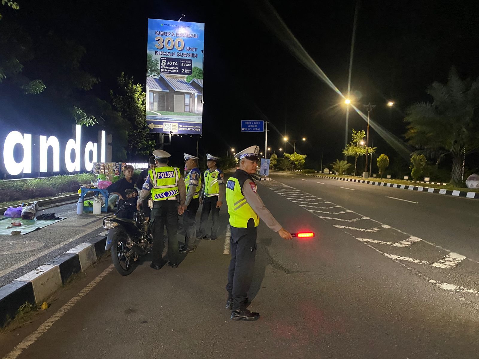Patroli Malam Satlantas Polres Lombok Barat Jaga Ketertiban Lalu Lintas dan Cegah Balap Liar