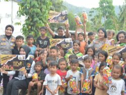 Peringati Hari Jadi Ke-77, Polwan Polda NTB Bagikan Kebahagiaan dan Serukan Kesetaraan Gender