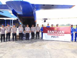 Polri Berangkatkan Bantuan Kemanusiaan ke NTT untuk Bantu Korban Banjir dan Longsor