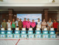 Peduli Sesama, Ketua Umum Bhayangkari Salurkan Bantuan untuk Masyarakat Terdampak Banjir di Bali